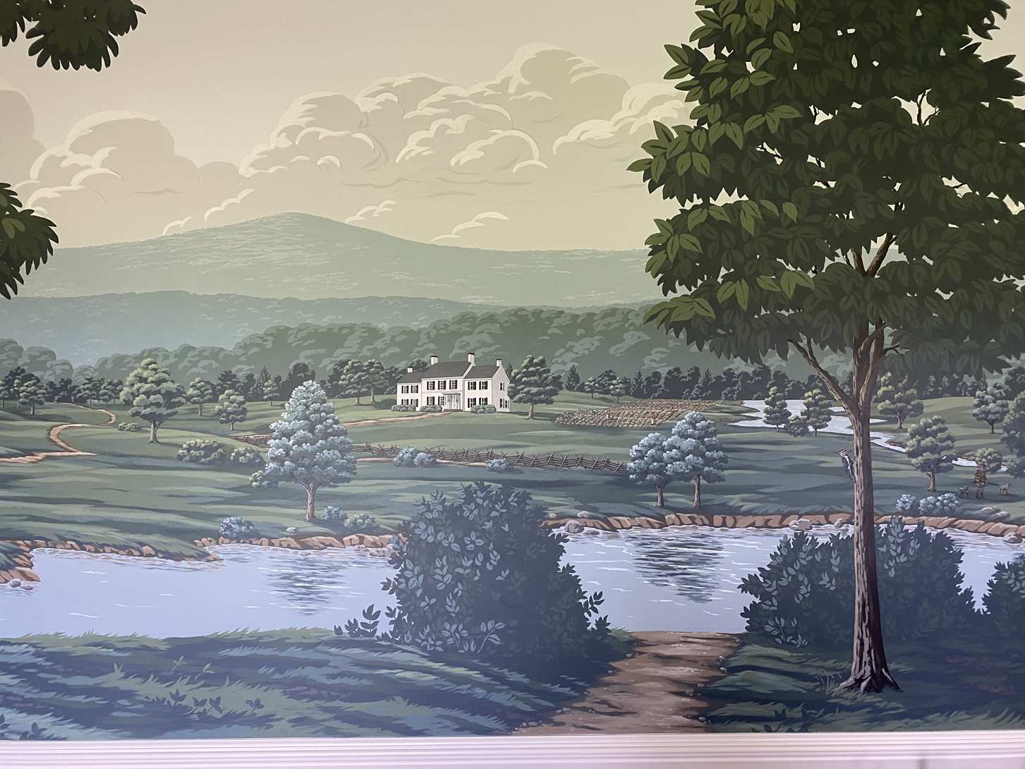 Colonial Style Mural In A Library 4