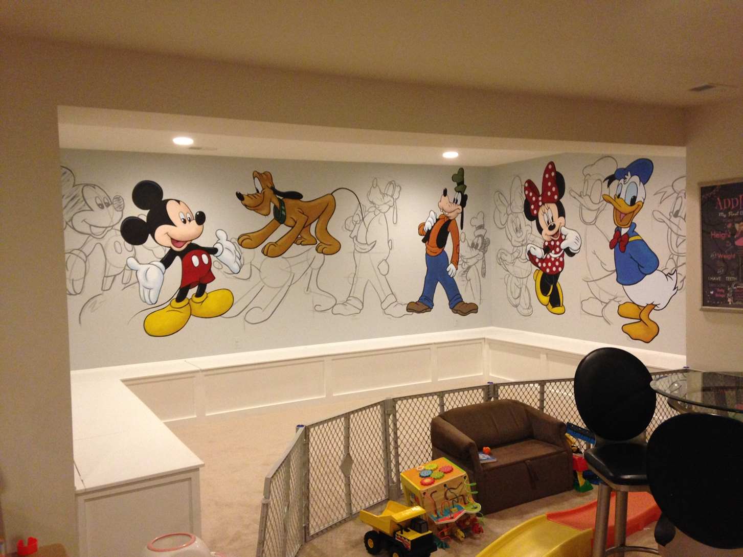 Disneys Mickey And Friends Mural 1