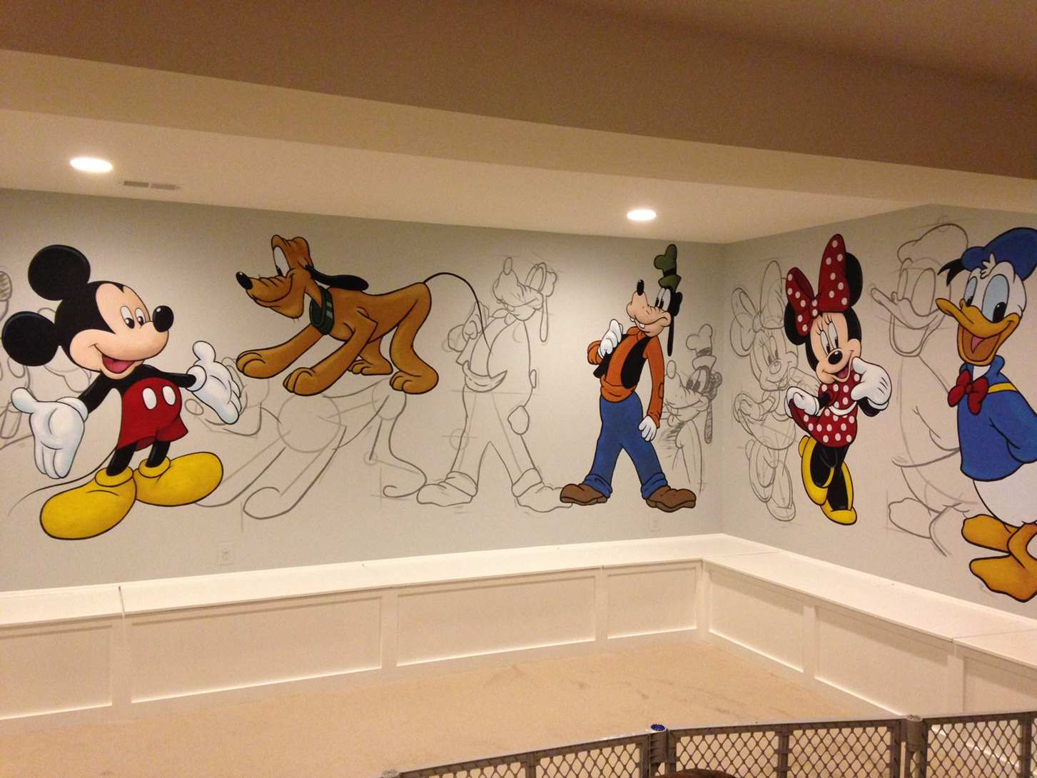 Disneys Mickey And Friends Mural 12